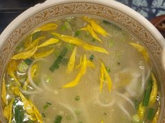 -桥香园云南过桥米线(金马碧鸡店)