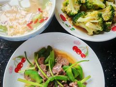 -悦芽照护月嫂+育儿嫂(杭州店)