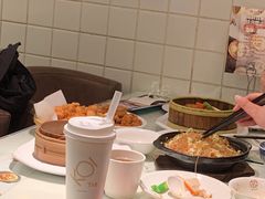 -新大咀港式茶餐厅(宝山万达店)