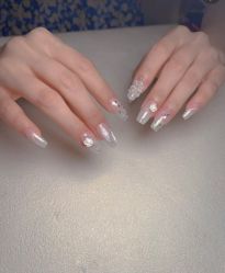 -她所·橙子美学·纹眉·美甲美睫