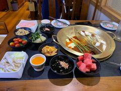 -沸炉重庆老火锅(军事博物馆店)