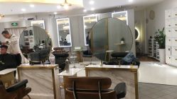 点击看大图 -八佰伴8008星级形象店