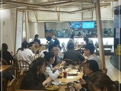 大堂-小满手工粉(上海品尊国际店)