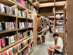 -茑屋书店(天目里店)