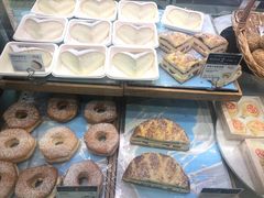 -巴黎贝甜(昆城广场店)