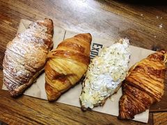 杏仁羊角-麦田工坊(月湖店)