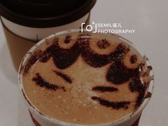 京韵澳白-Tims天好咖啡·贝果(东方广场店)