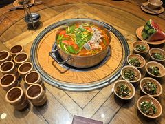 -亮欢寨酸汤鱼(沙冲路店)