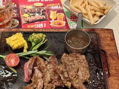 黑胡椒板腱牛排-豪客来牛排(中华城店)