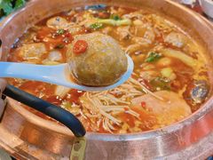 撒尿牛丸-虾弄弄海派小龙虾·牛羊蝎子火锅