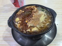 -齐氏风味砂锅居(海口路店)