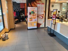-麦当劳(友谊路得来速店)