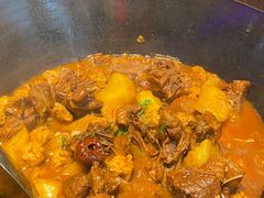 -山河屯铁锅炖·非遗东北菜(南山店)