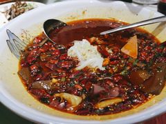 -松沪名灶·豆浆鱼头·新上海菜(飞航吾悦广场店)