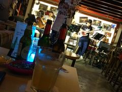 -南锣鼓巷吉他吧(鼓楼店)