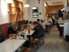 大堂-李与白包子铺(桐梓林店)