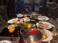 -唐拉雅秀酒店-西锦汇空中BBQ·思创餐厅