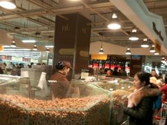 -胖东来生活广场(健康路店)