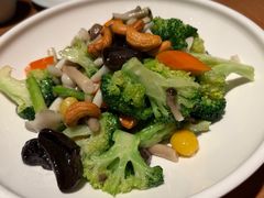 -波螺油子青岛本帮菜(银座店)