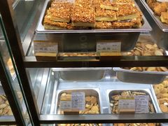 -哈氏·上海哈尔滨食品厂(五角场万达广场店)