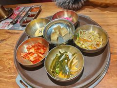 -首尔朴宝·炭火烤肉(五角场店)
