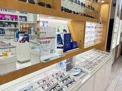 -光明眼镜·蔡司授权(九亭U天地店)