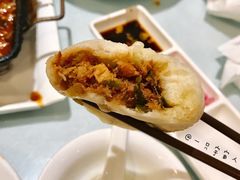 酱肉包子-包子大王(新泽巷店)