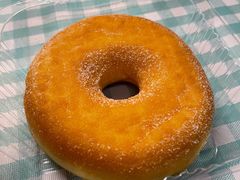 草莓甜甜圈-皇冠幸福里动物奶油生日蛋糕(常青中路店)