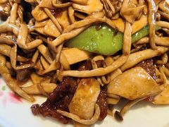 -福荣居褡裢火烧京味家常菜(西四店)