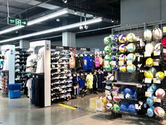 -迪卡侬(越秀公园店)