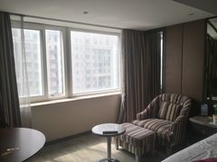 -美豪怡致酒店(上海长寿路店)