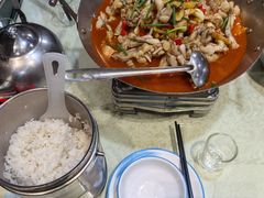 -昱龙大盆牛蛙馆(三兴街总店)