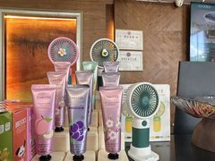 -清水湾酒店(深圳横岗塘坑地铁站店)