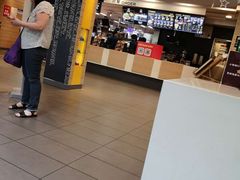 -麦当劳(国际社区店)