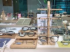 -Trend1881视光·蔡司视觉(领展广场店)