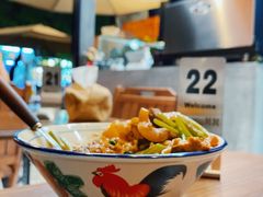 -CowCow其其·牛杂咖啡公司(六运店)