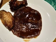 牛排-亚马逊环球美食百汇(新城吾悦广场店)