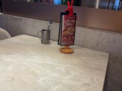 -必胜客(尹山湖歌林公园店)