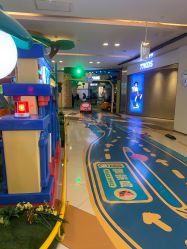 点击看大图 -纽西卡汽车小镇(大悦城店)