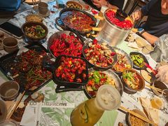 -巴厘龙虾·榜首油焖大虾(音乐学院·沿江酒馆店)