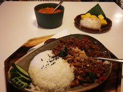 罗勒辣炒鸡肉饭-GOGO Plate(成都太古里店)