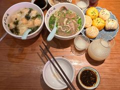 -鑫震源·苏式大虾生煎(山塘街店)