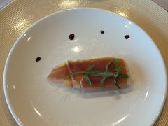 -武汉世茂希尔顿酒店·汇·全日餐厅