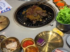 -金会长自助海鲜·烤肉(人民广场店)