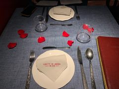 -弦月窗LUNETTE BY AMANDA(复兴路店)