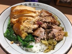 -狮头牌卤味研究所·卤味饭(花城汇南区店)