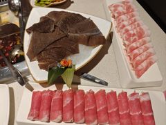 -海底捞火锅鲜切牛肉主题店(长寿路店)