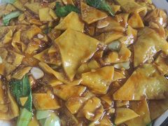 -虹海圣肉饼店家常菜馆