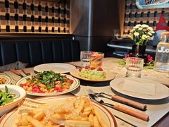 -J·one Bistro吉萬酒厨·牛排