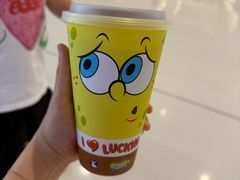 -瑞幸咖啡(南宾国际金融大厦店)